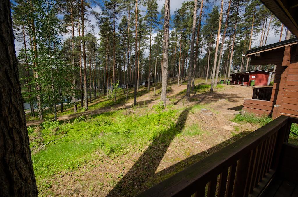 Ahvenlampi Camping Saarijarvi Ruang foto