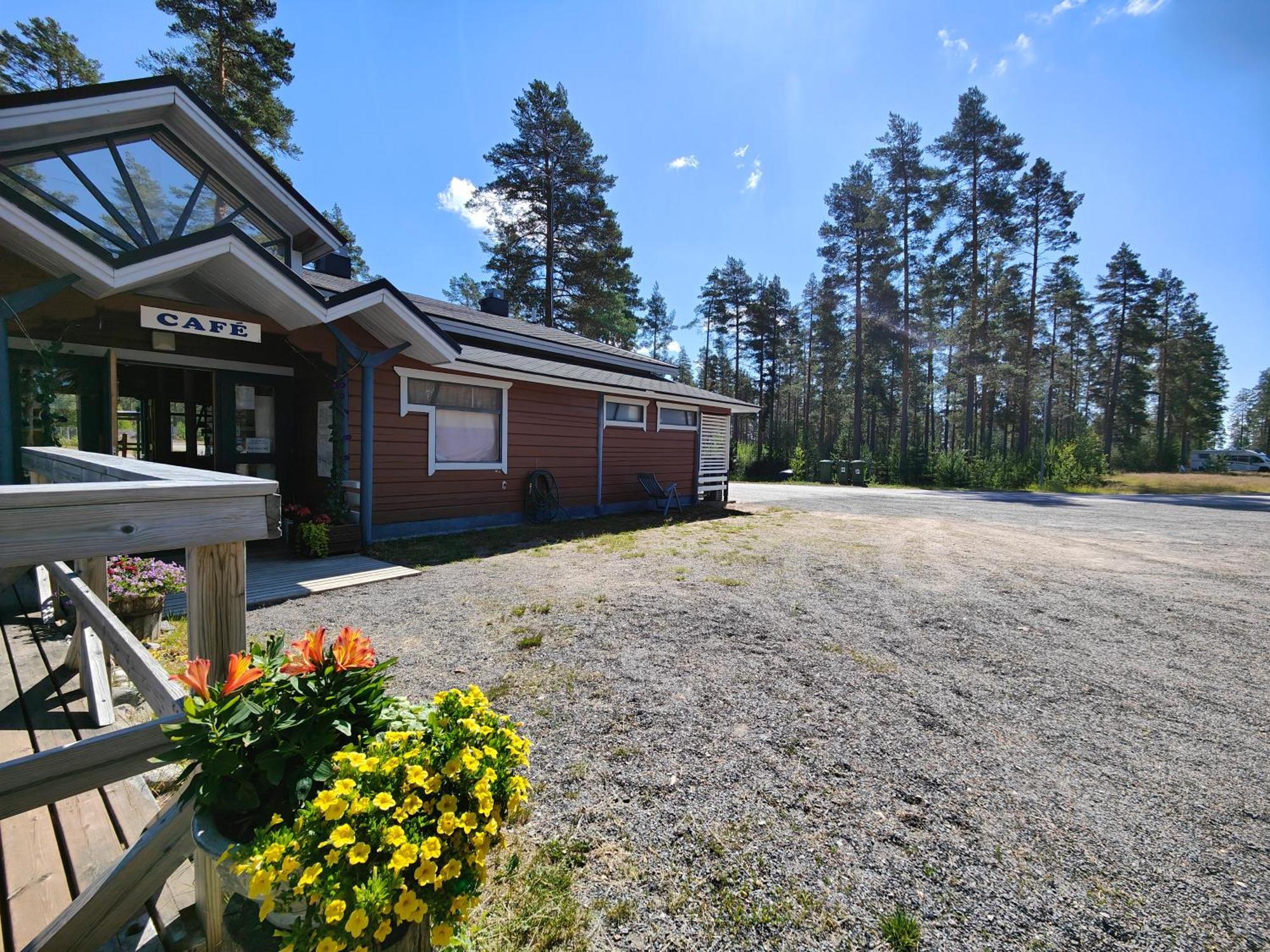 Ahvenlampi Camping Saarijarvi Bagian luar foto