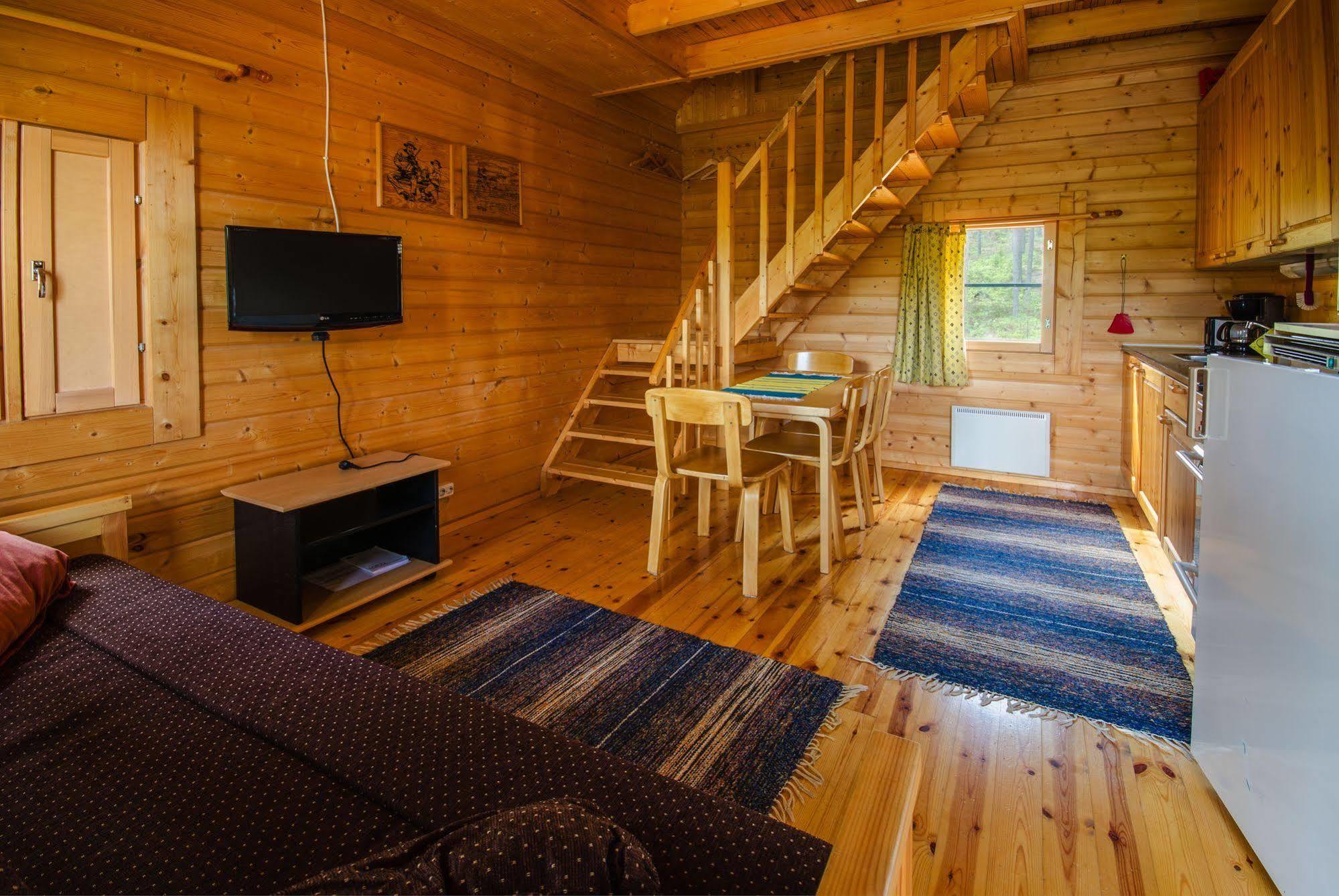 Ahvenlampi Camping Saarijarvi Bagian luar foto