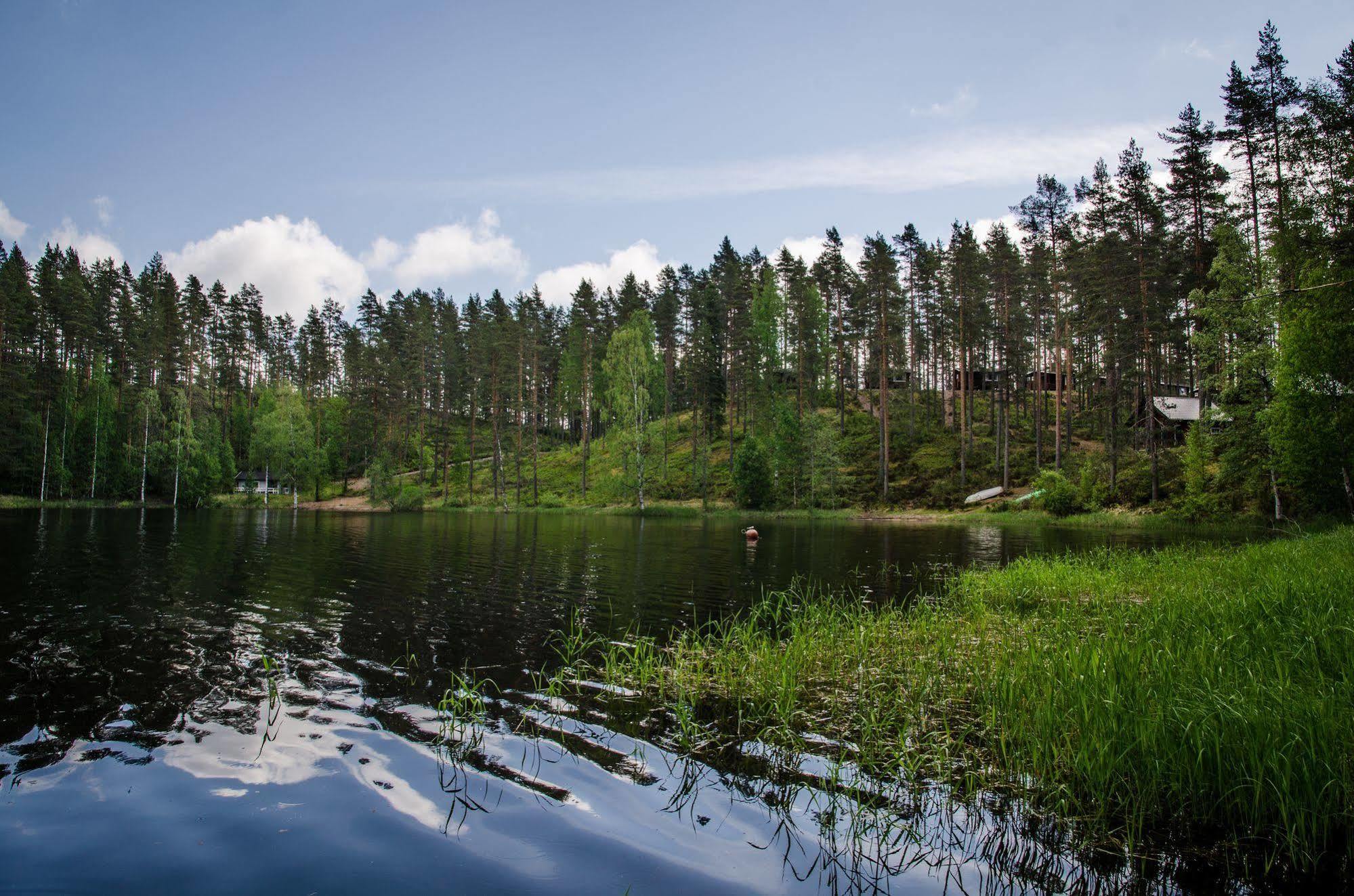 Ahvenlampi Camping Saarijarvi Bagian luar foto